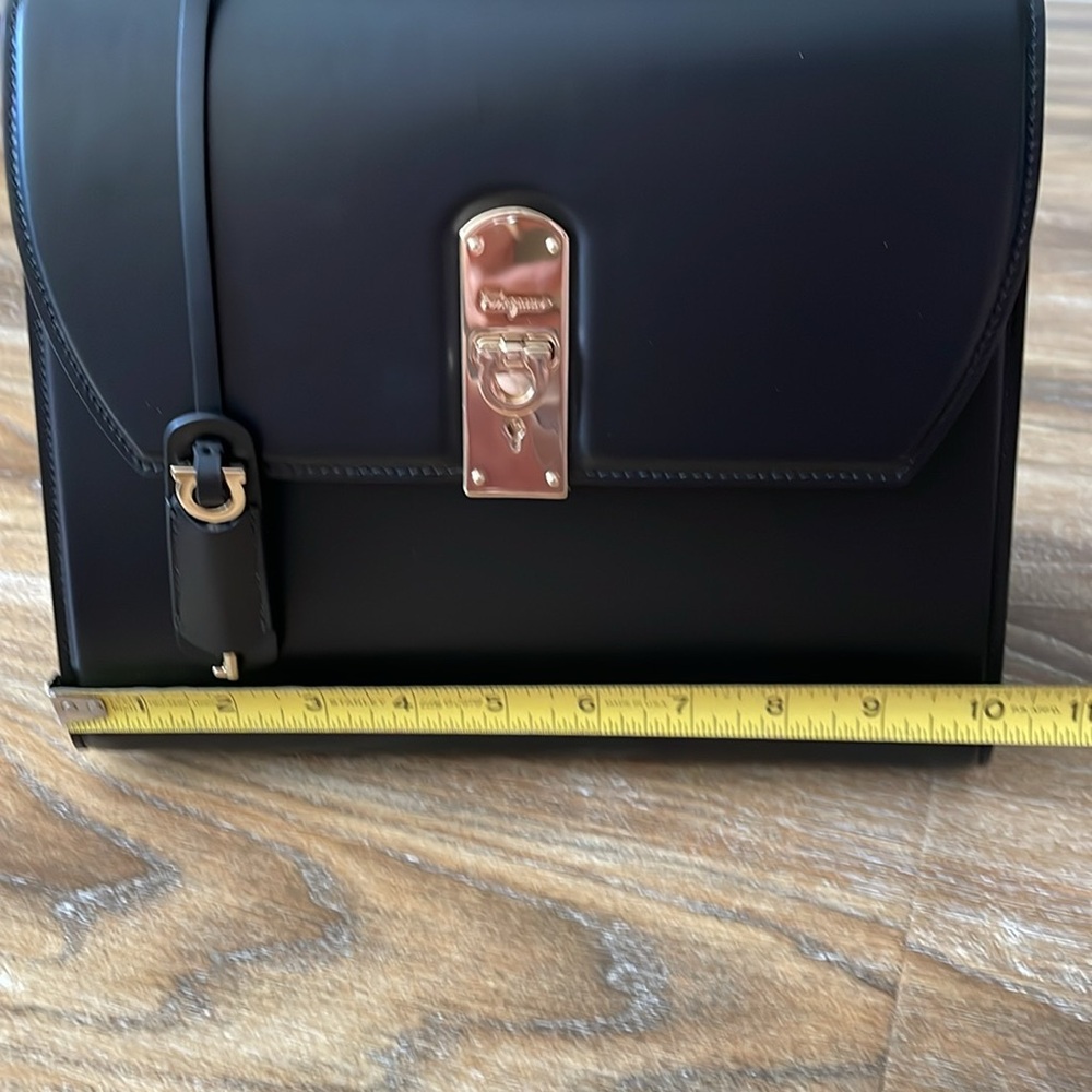 Salvatore Ferragamo Boxyz 2Way Gancini Bag Large Size - Picture 6 of 16